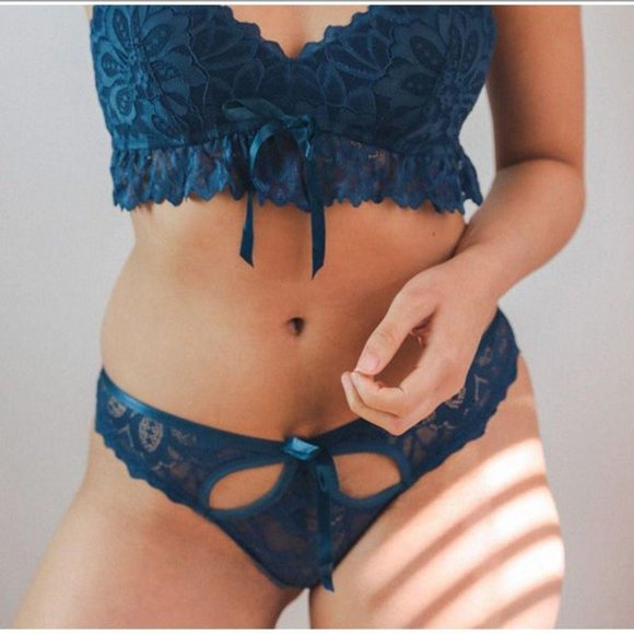 PLUS Teal Blue Floral Ruffled Lace Trim Thong. XL - Picture 1 of 3